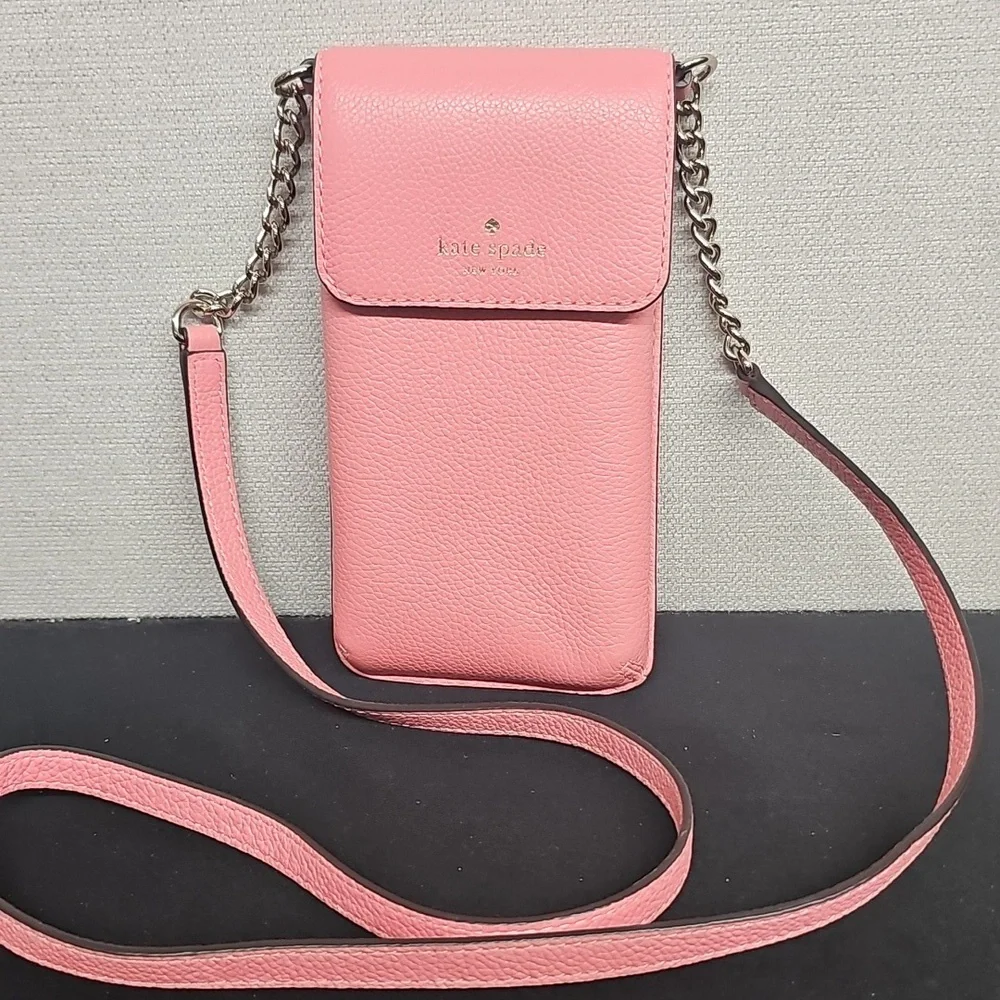 KATE SPADE LARCHMONT AVENUE CROSSBODY BFPM-11-041